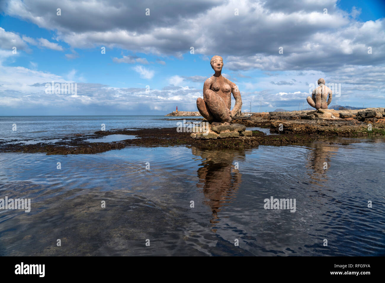 Skulpturen Austellung 'Häfen der Meeresalge' vom Künstler Joan Bennassar, Can Picafort, Mallorca, Balearen, Spanien  |  sculptures exhibition “Ports o Stock Photo