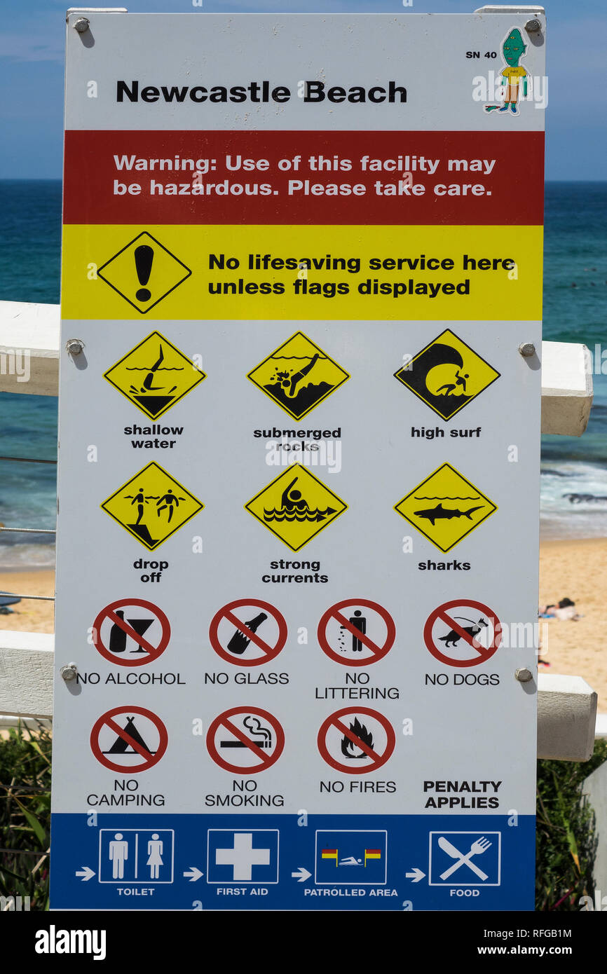 Australia, NSW, Newcastle, Newcastle beach, warning notice Stock Photo