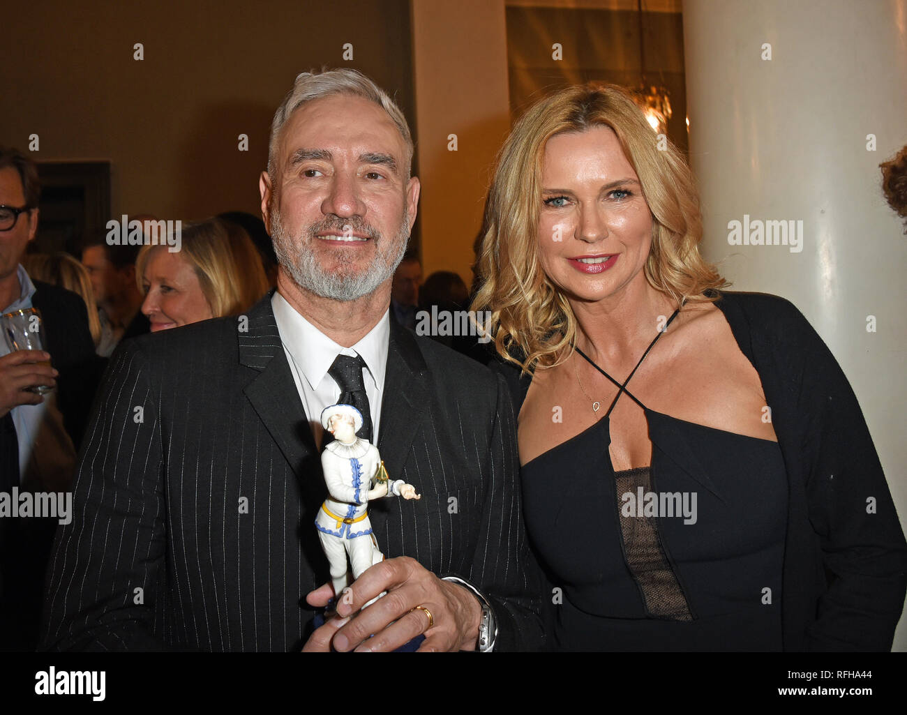 25 January 2019, Bavaria, München: Director Roland Emmerich and