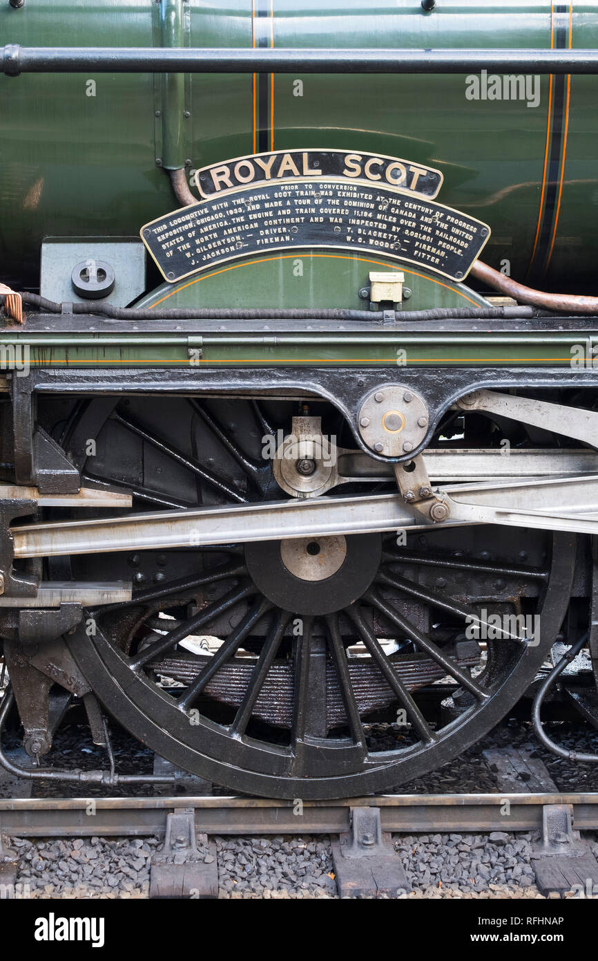 Wheels and connecting rods of the Royal Scot locomotive pictured at Highley station on the Severn Valley Railway, Shropshire, England, UK Stock Photo