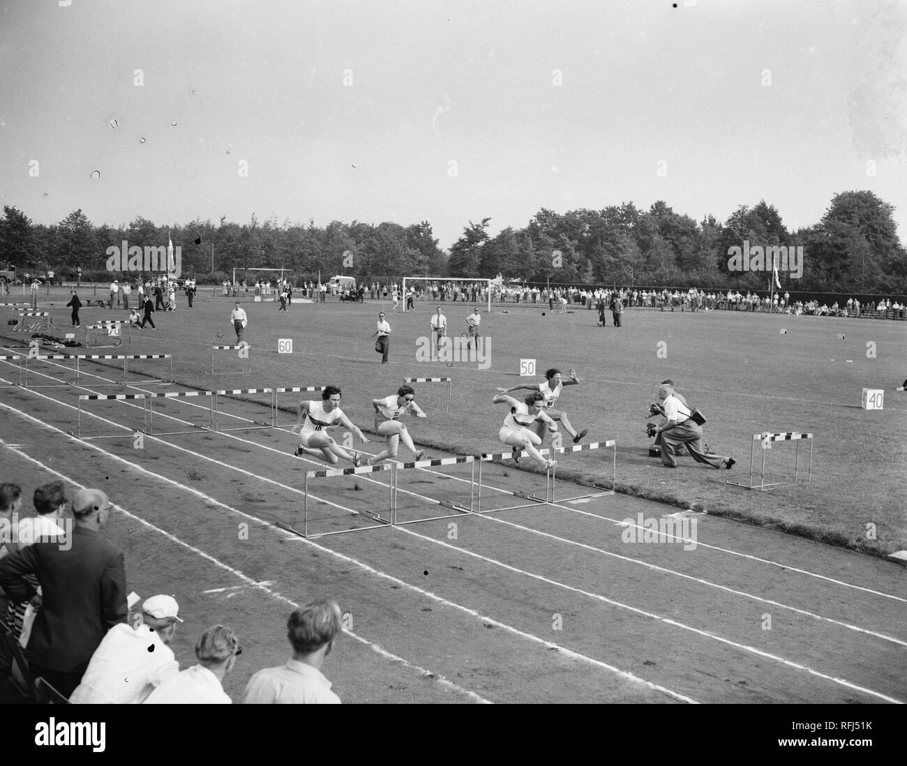 80 meter hi-res stock photography and images - Alamy