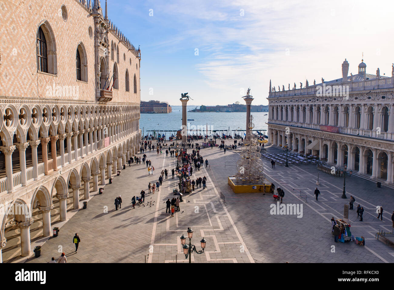 View of St Mark's Square (Piazza San Marco) and Doge's Palace, Venice ...