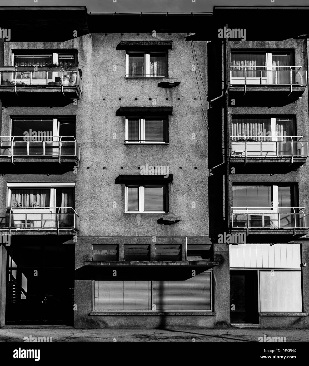 Old residential Black and White Stock Photos & Images - Alamy