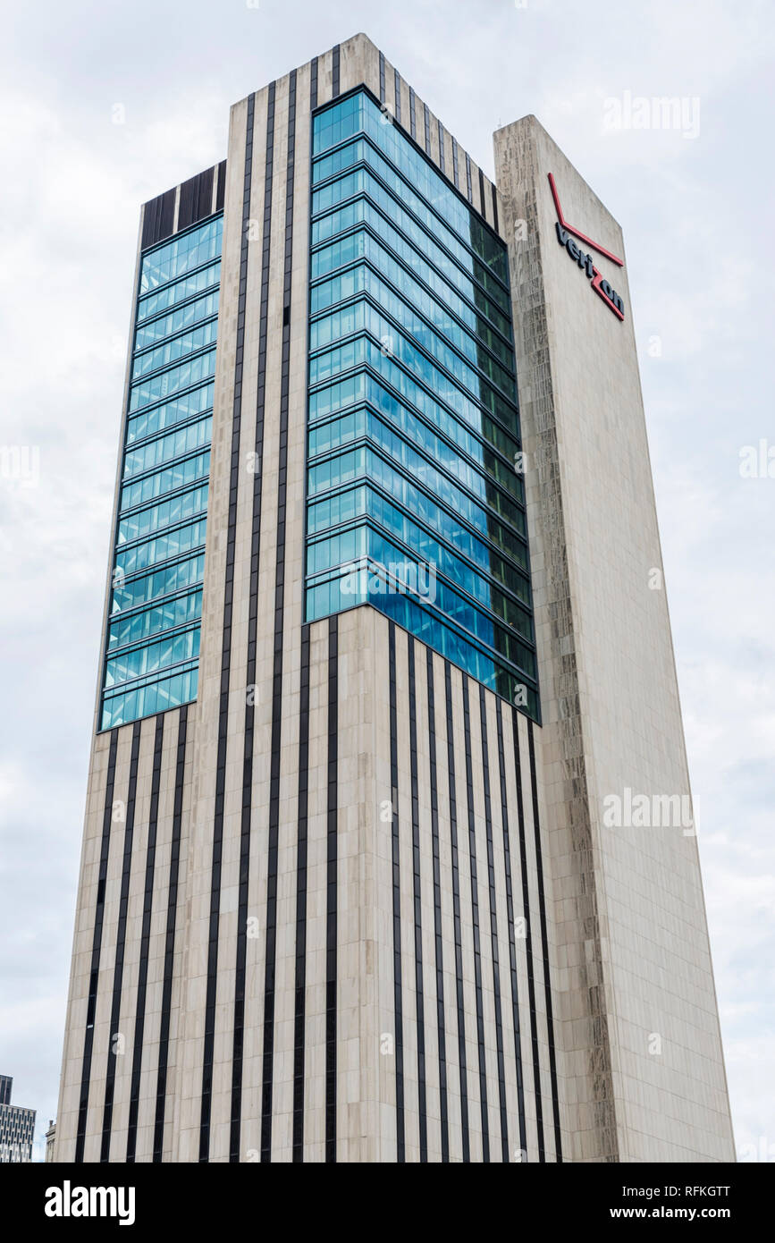 Verizon for business hires stock photography and images Alamy