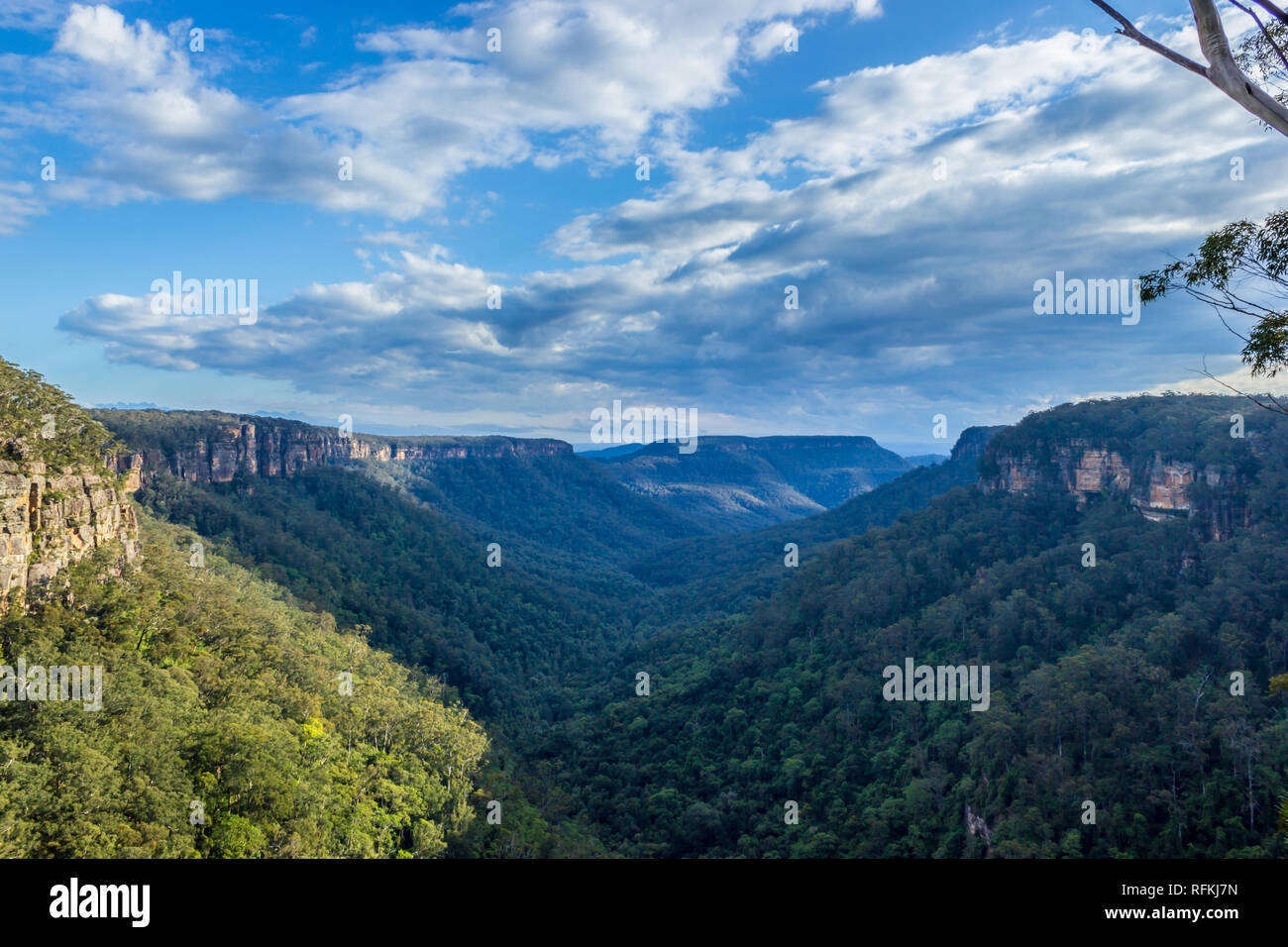 Landscape view of Kangaroo VAlley, NSW, Australia Stock Photo Alamy