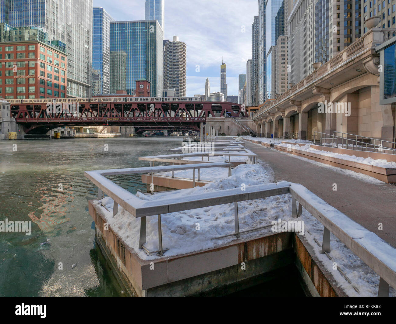 Riverwalk waterway hi-res stock photography and images - Alamy