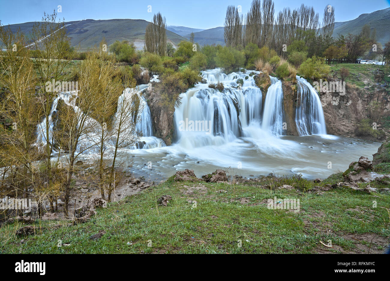 Muradiye Waterfall (Muradiye Selalesi), Van, Turkey Stock Photo