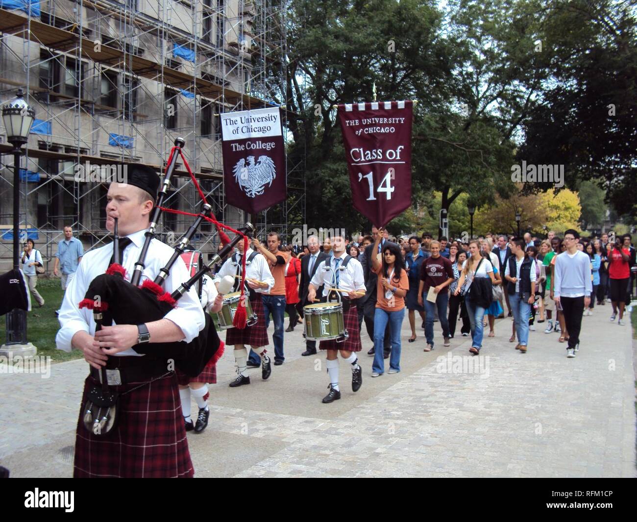Bagpipe procession UChicago Stock Photo Alamy