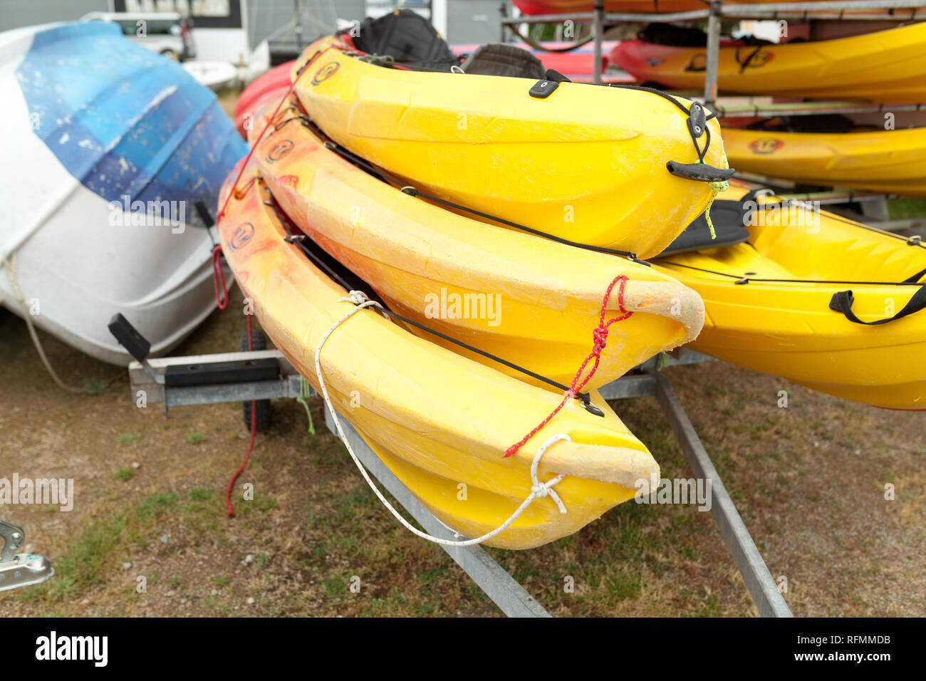 Upside Down Canoe High Resolution Stock Photography and Images - Alamy