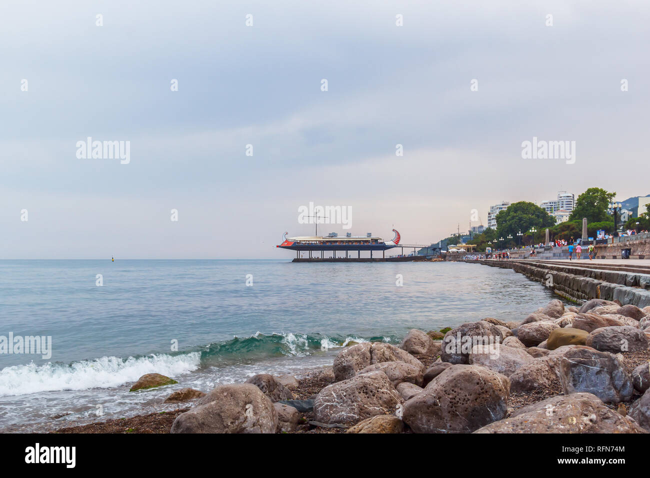 Yalta black sea crimea holiday hires stock photography and images Alamy