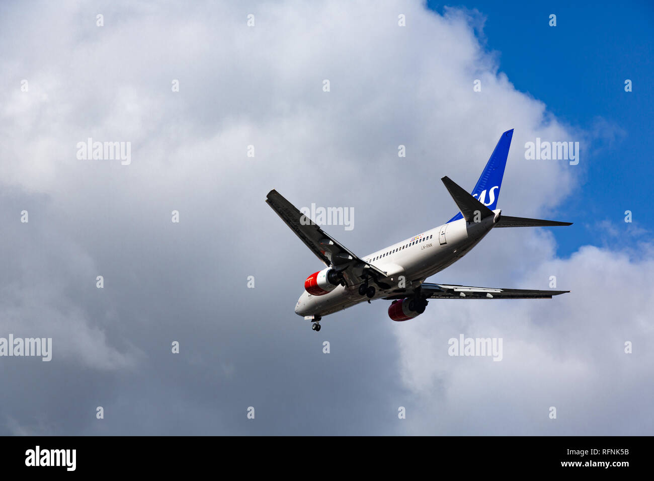 GERMANY, FRANKFURT - SEPTEMBER 06, 2015: Boeing 737-783, LN-RNN of SAS approach and landing at Frankfurt Airport Stock Photo