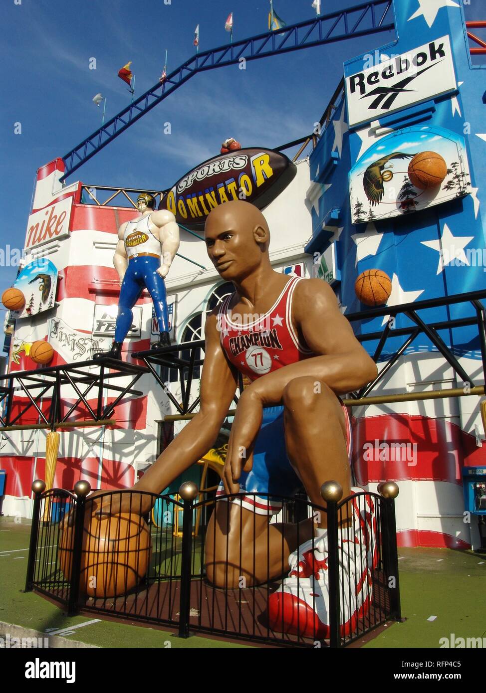 Sports Dominator, large sport equipment shopping center, Orlando