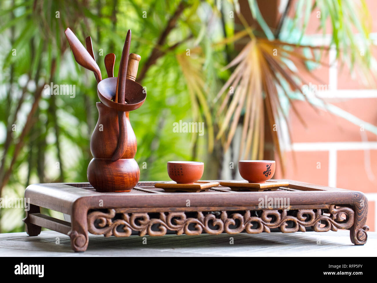 Proper Chinese Tea Set Chinese tea set Stock Photo - Alamy
