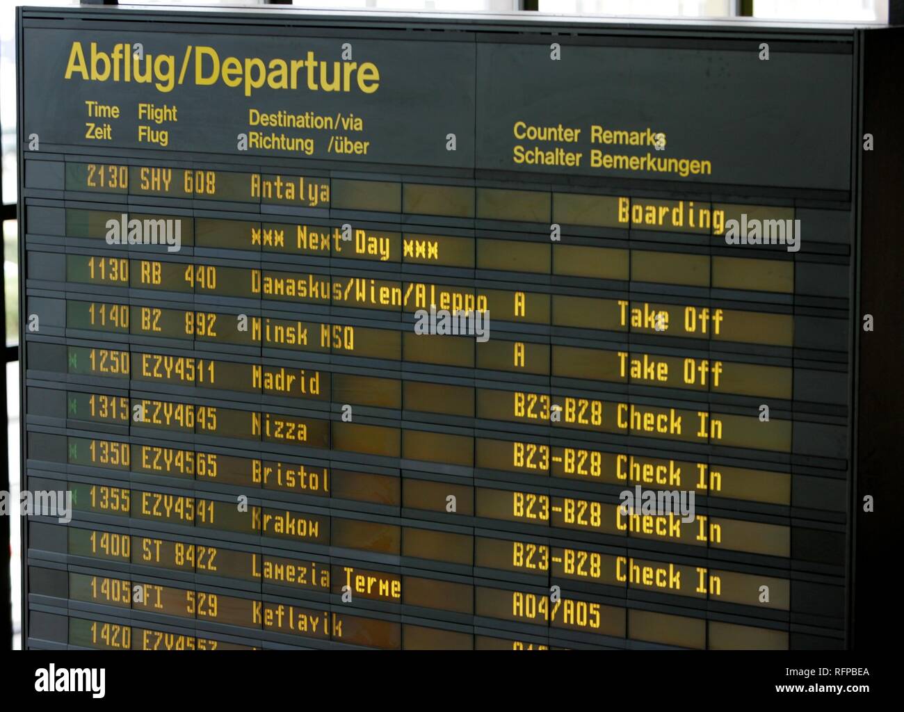 DEU, Germany, Berlin : Airport Berlin-Schoenefeld. Departure hall,  departure display Stock Photo - Alamy