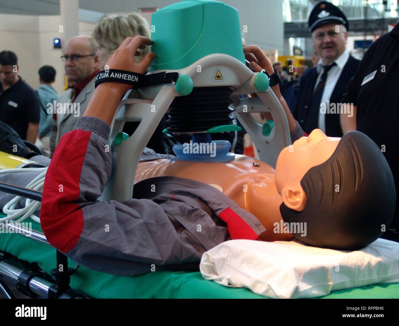 DEU, Federal Republic of Germany, Hannover : Mashine for Thorax compression during a cardiac arrest, for emergency services. Stock Photo