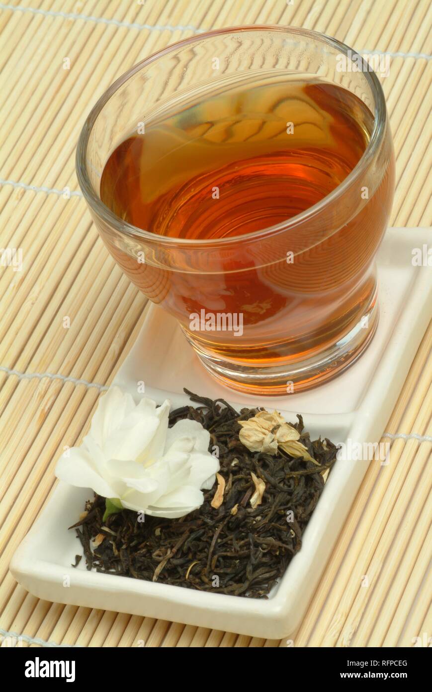 Jasmine tea, medicinal tea, black tea with Jasmine
