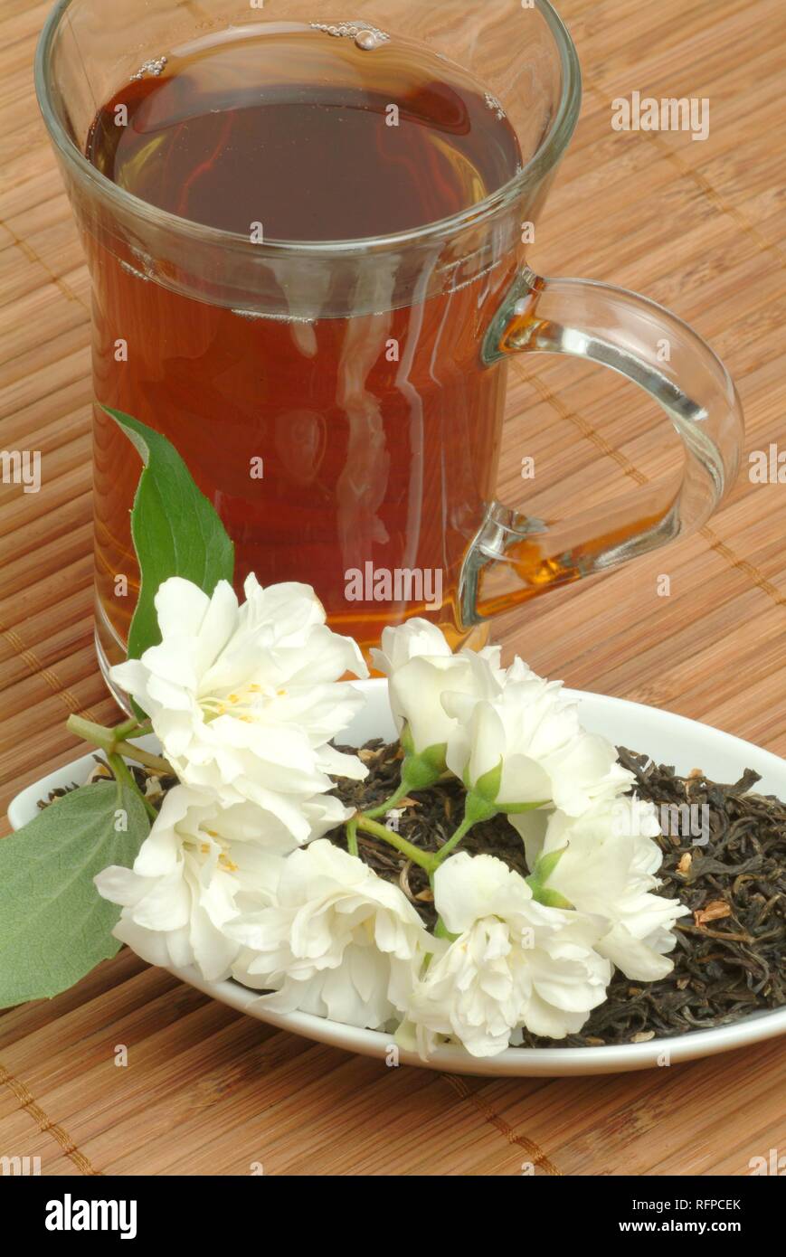 Jasmine tea, medicinal tea, black tea with Jasmine