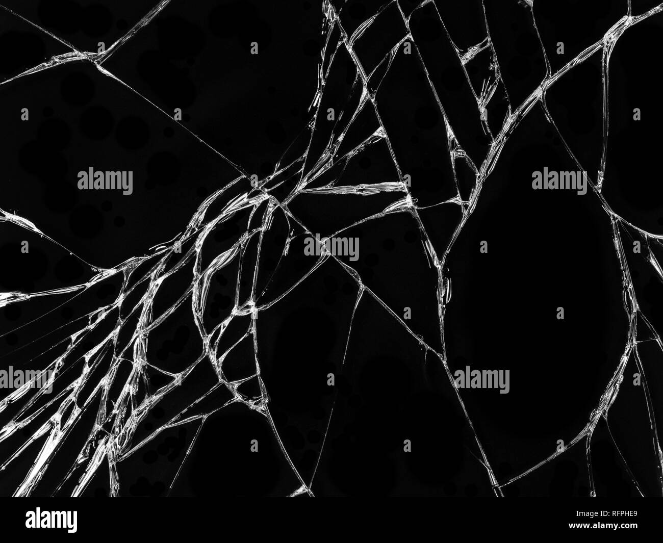 Cracked glass texture on black background. Isolated realistic cracked glass  effect Stock Photo - Alamy