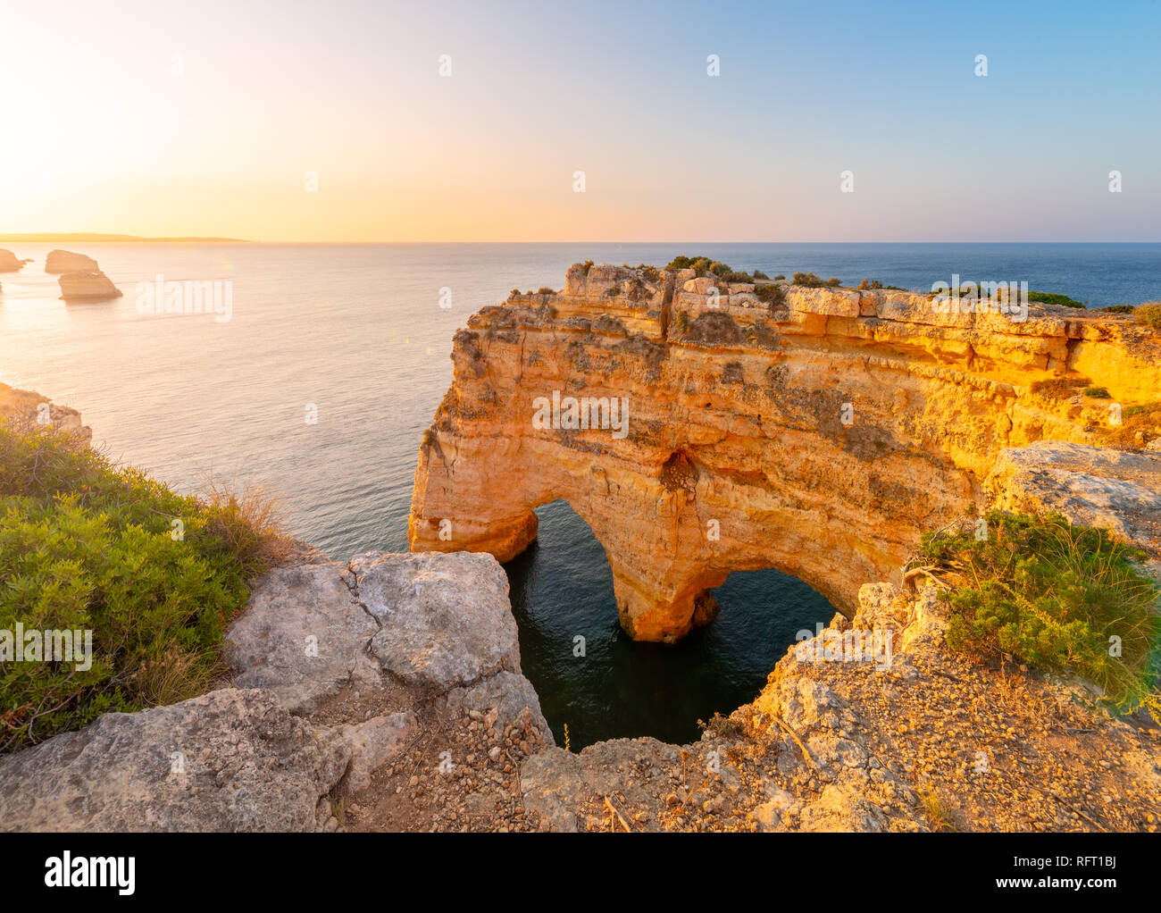 Praia da Marinha, Algarve, Portugal. Seascape and heart shaped rocks ...