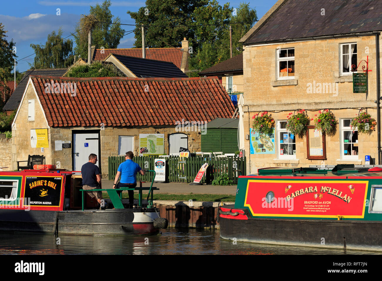 Barges, Kennet and Avon Canal, Bradford on Avon, Wiltshire, England, United Kingdom, Euruope Stock Photo