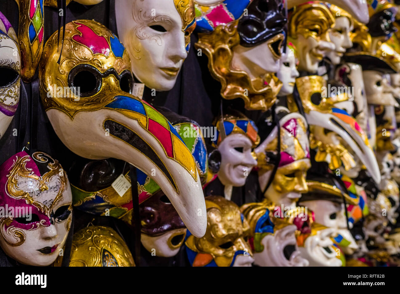 Artful and colorful masks for the Carnival of Venice, Carnevale di Venezia,  are displayed in a shop for sale Stock Photo - Alamy