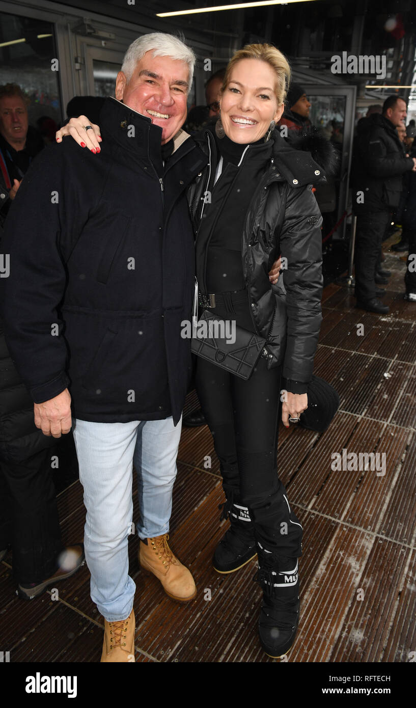 Kitzbuhel Austria 26th January 19 Alexandra Swarovski And Her Husband Michael Heinritzi Can Be Seen At The Hahnenkamm Race After The Second Run Of The Slalom In The Finish Area Photo Felix