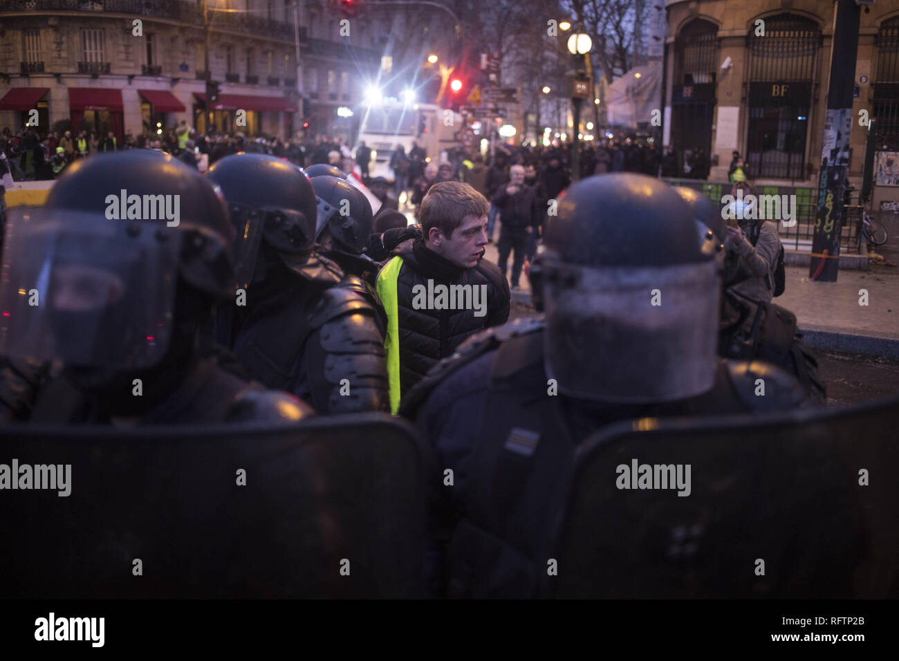 Gilet Jaunes Act Xi6 Jpg Stock Photos Gilet Jaunes Act