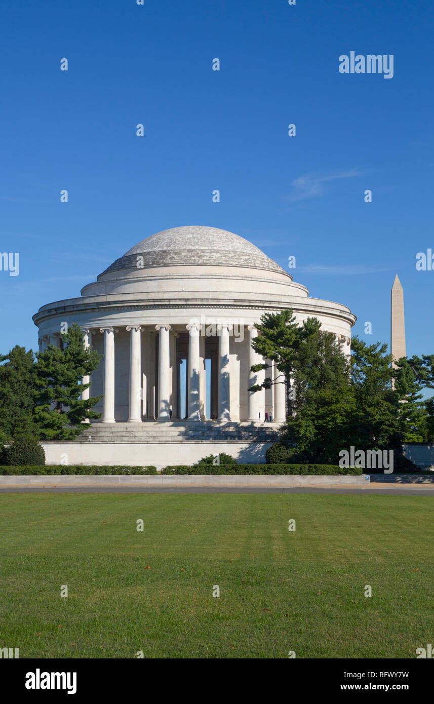 Thomas Jefferson Memorial, George Washington Memorial in the background, Washington D.C., United States of America, North America Stock Photo