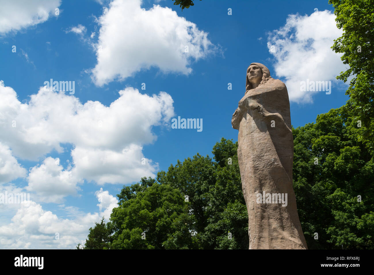 Chief Black Hawk statue in Lowden State Park on a beautiful Summer day