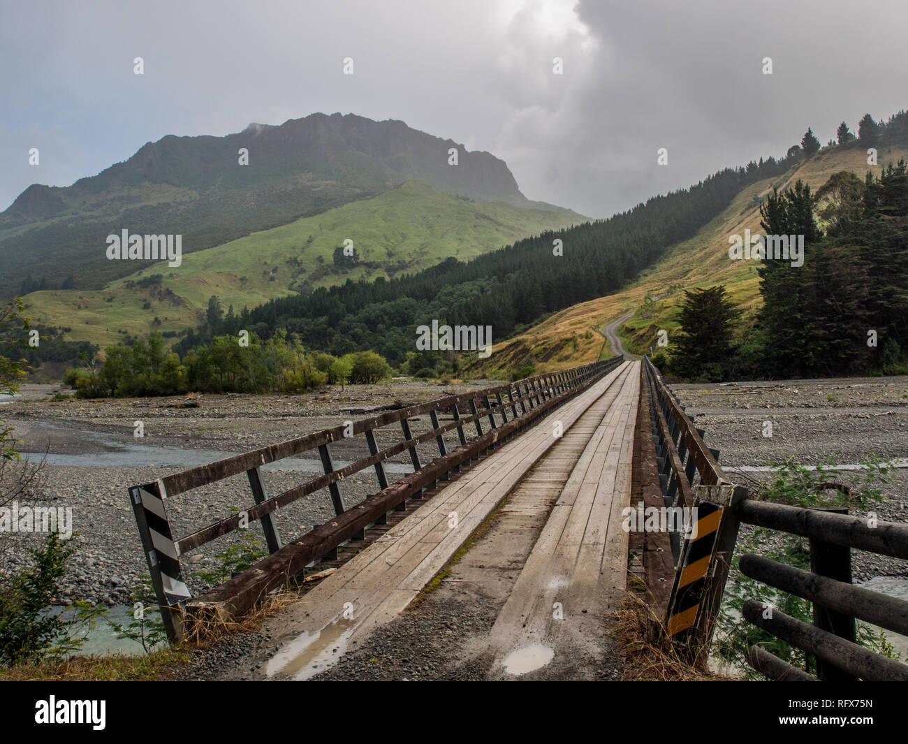 Pakihiroa Bridge, Tapuaeroa River, East Cape, North Island, New Zealand Stock Photo