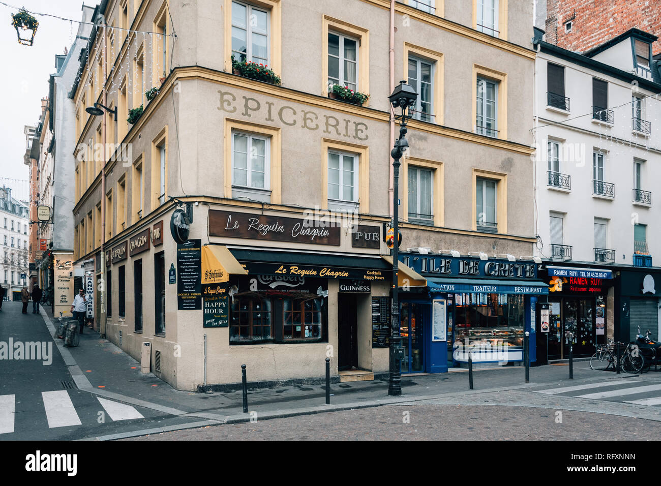 Rue Mouffetard, in the Latin Quarter (5th arrondissement), Paris, France Stock Photo
