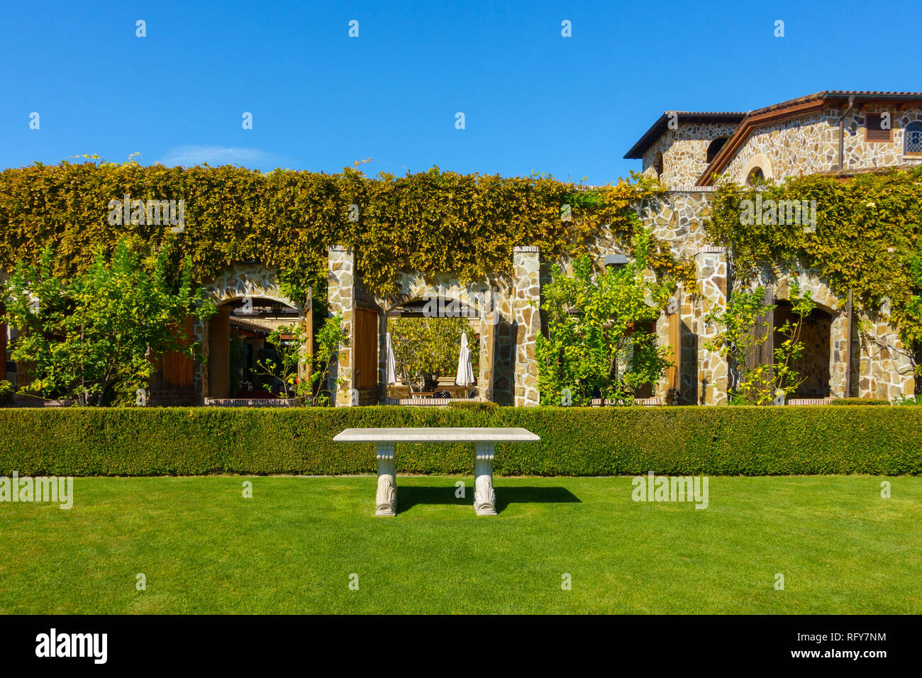 Summer home garden hi-res stock photography and images - Alamy