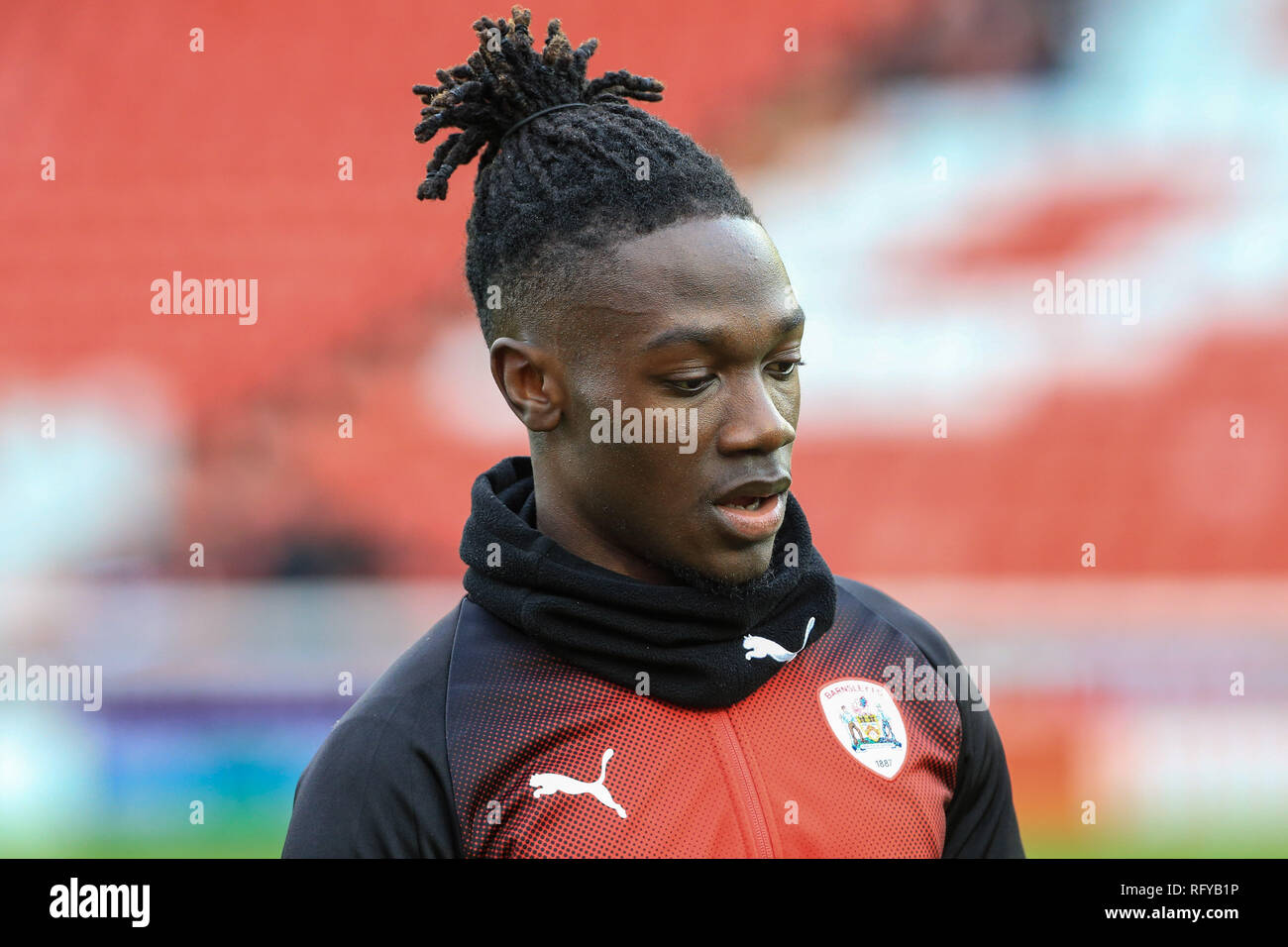 26th January 2019, Oakwell, Barnsley, England; Sky Bet League One, Barnsley vs Rochdale ; Jared Green (15) of Barnsley    Credit: Mark Cosgrove/News Images  English Football League images are subject to DataCo Licence Stock Photo
