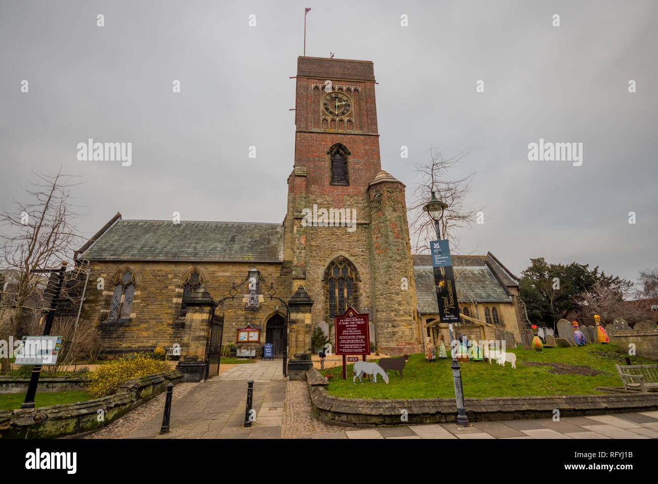 Petworth House Chapel High Resolution Stock Photography And Images Alamy