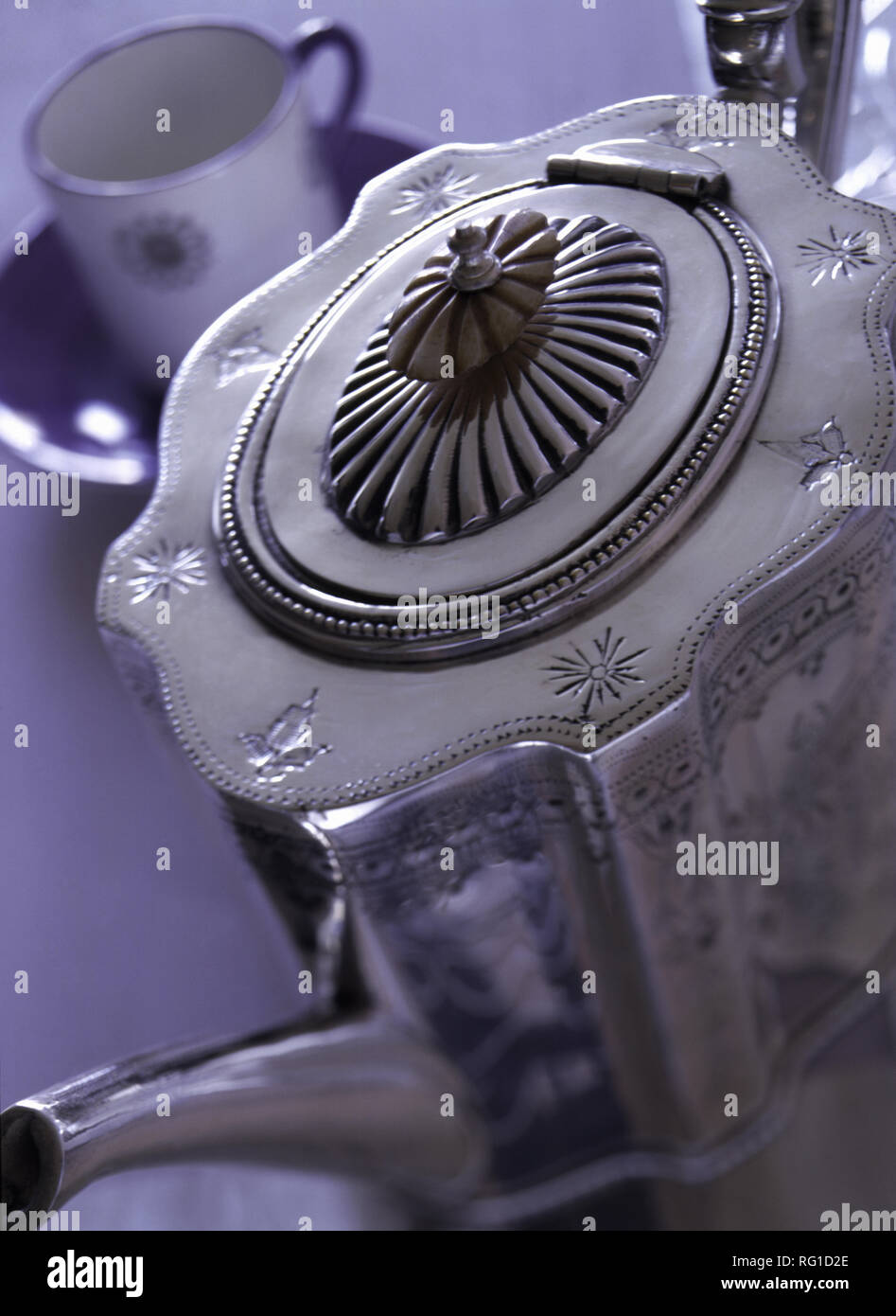 Antique silver silver teapots hi-res stock photography and images - Alamy