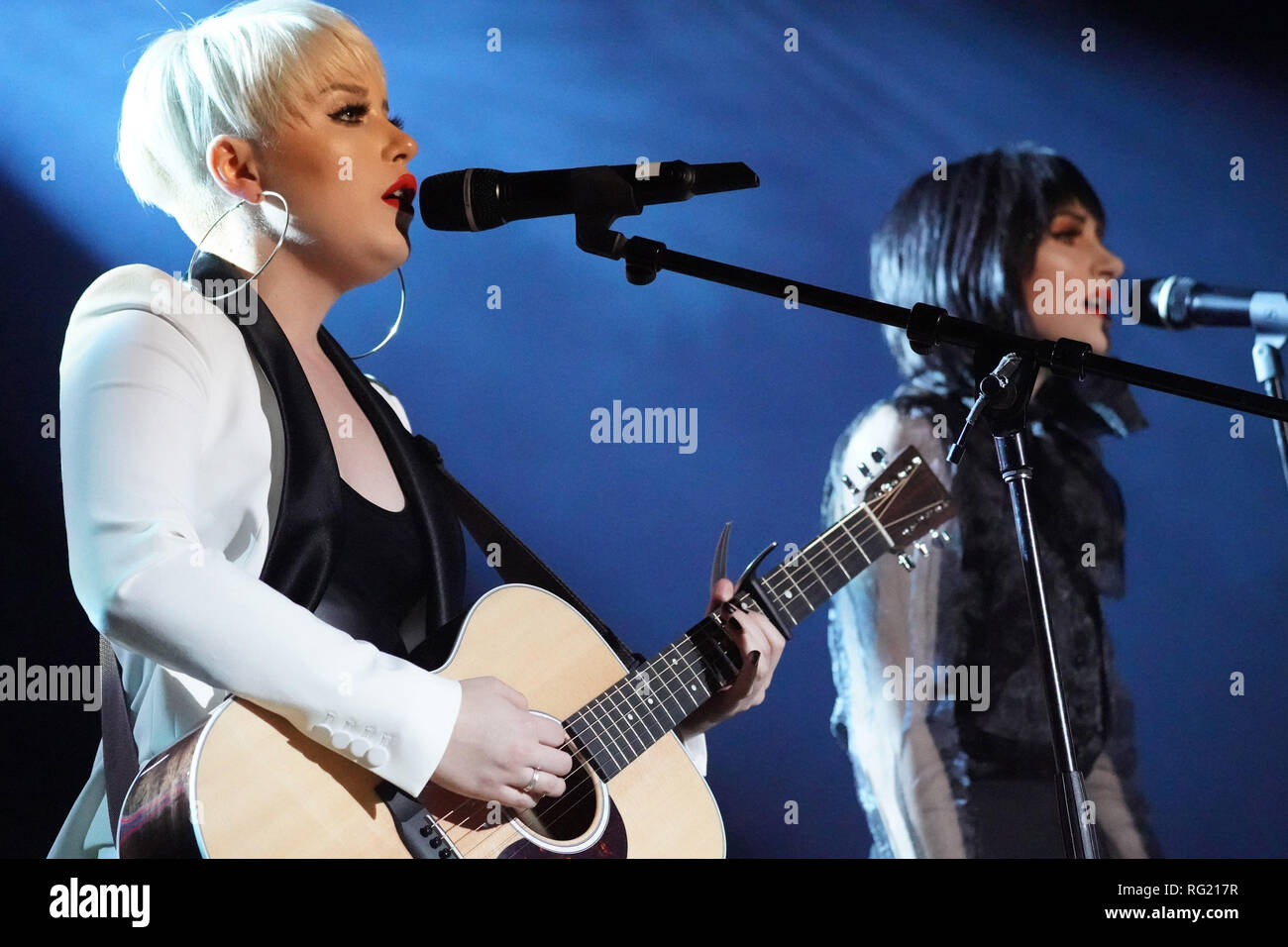 Sarah mitchell hi-res stock photography and images - Alamy