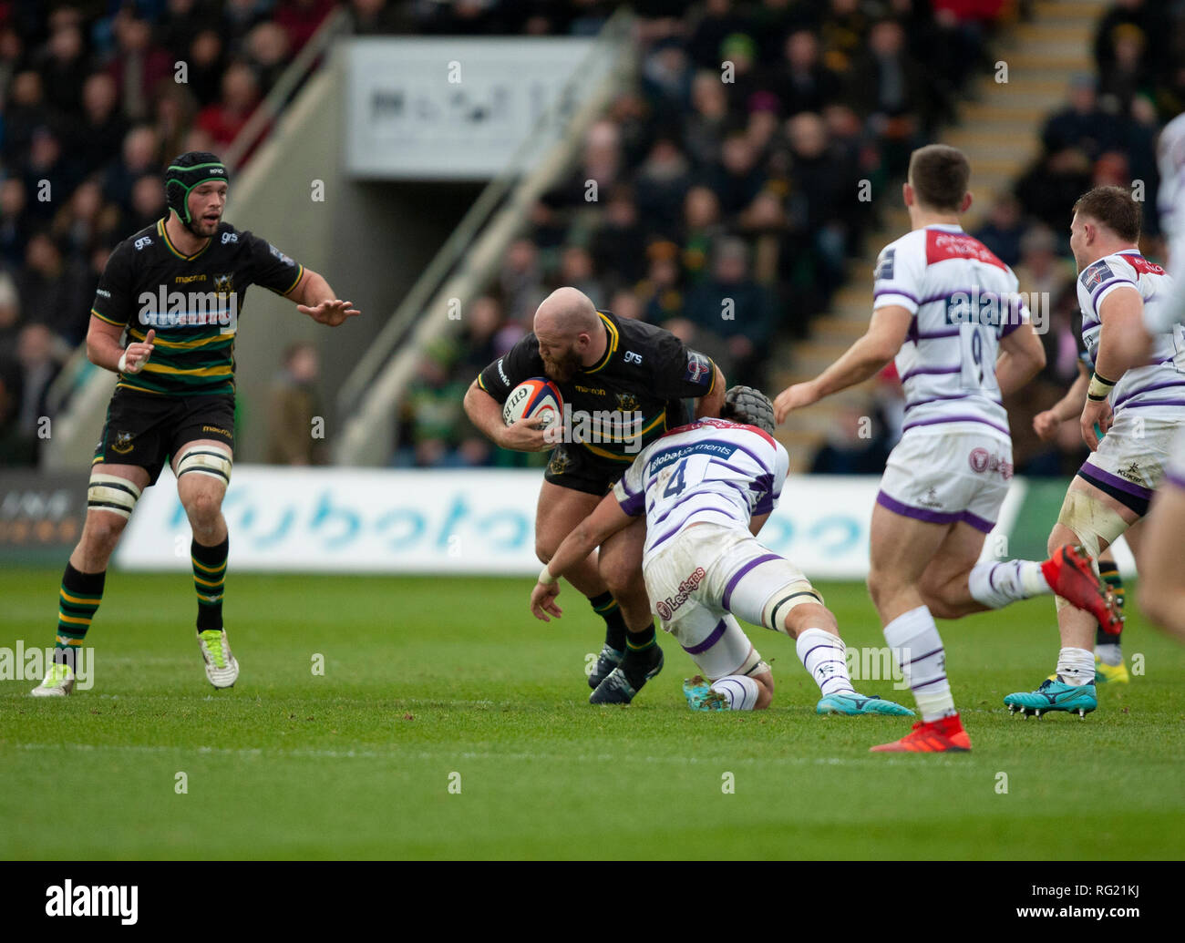 Northampton, UK. 26th January 2019. Ben Franks of Northampton Saints runs with the ball during the Premiership Rugby Cup match between Northampton Saints and Leicester Tigers. Andrew Taylor/Alamy Live News Stock Photo
