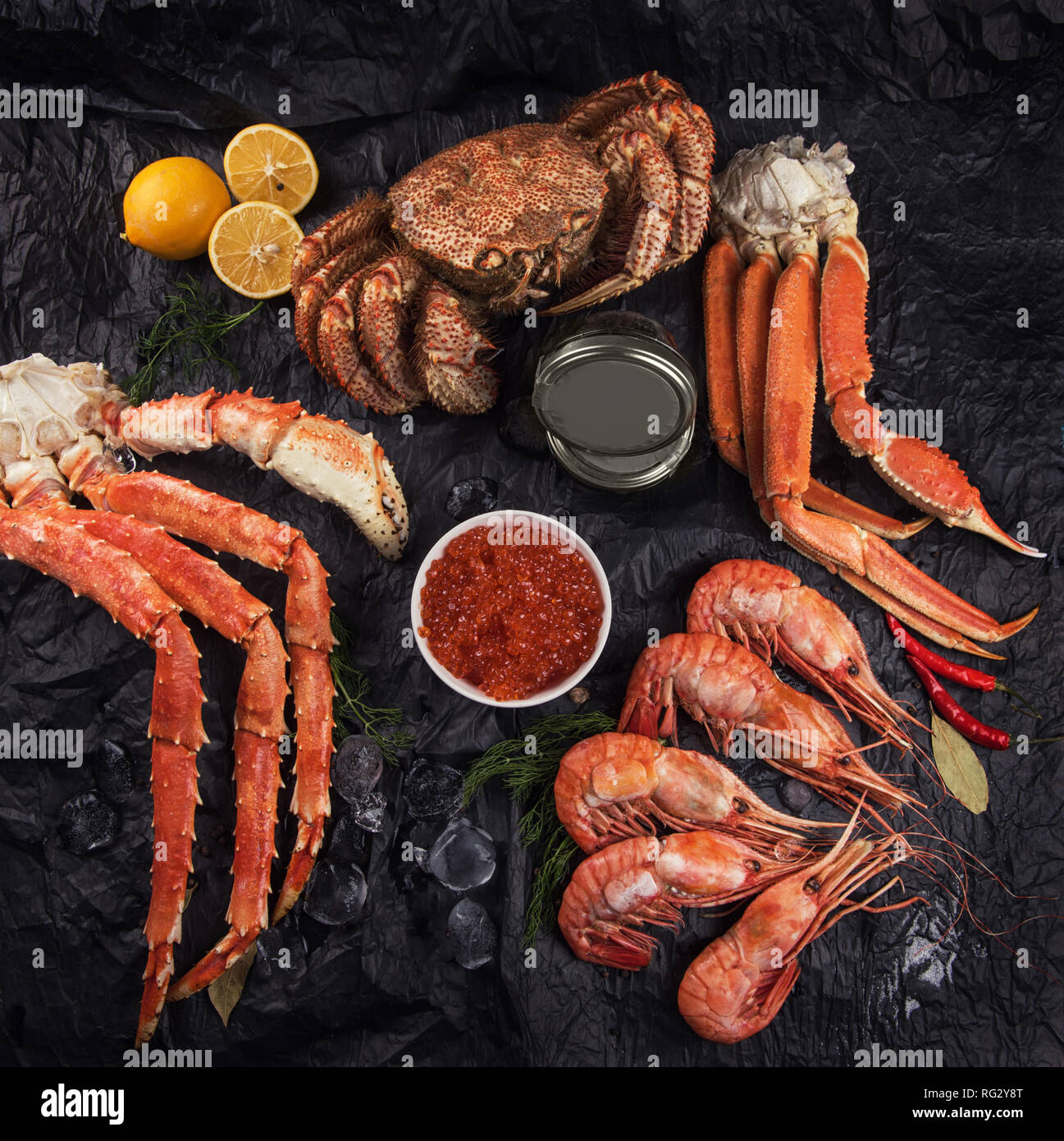 Banquet cuisine lobster seafood hi-res stock photography and images - Alamy