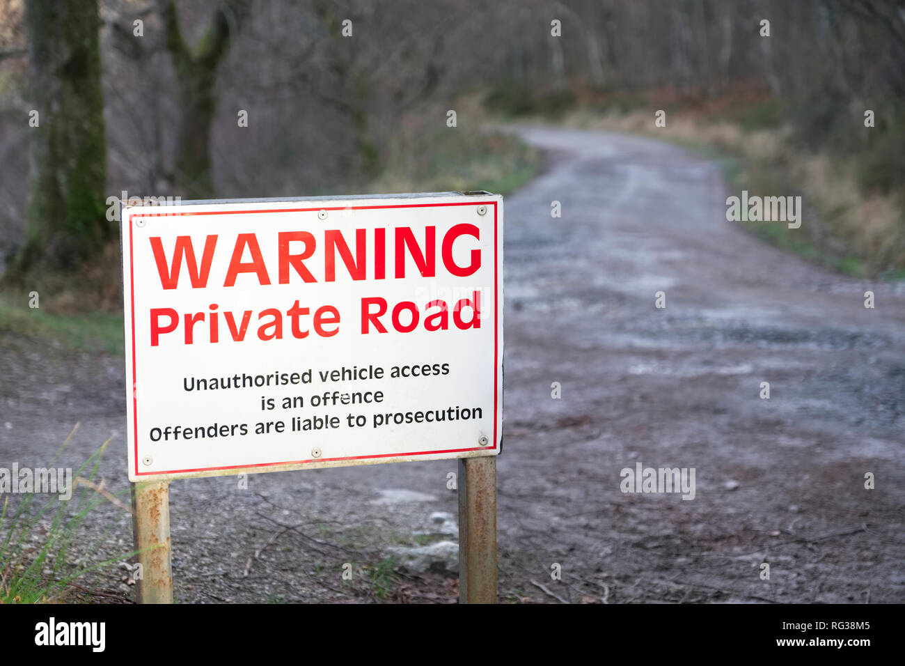 warning private road in countryside private land Stock Photo - Alamy