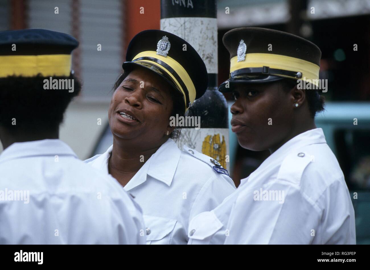 Police women hi-res stock photography and images - Alamy