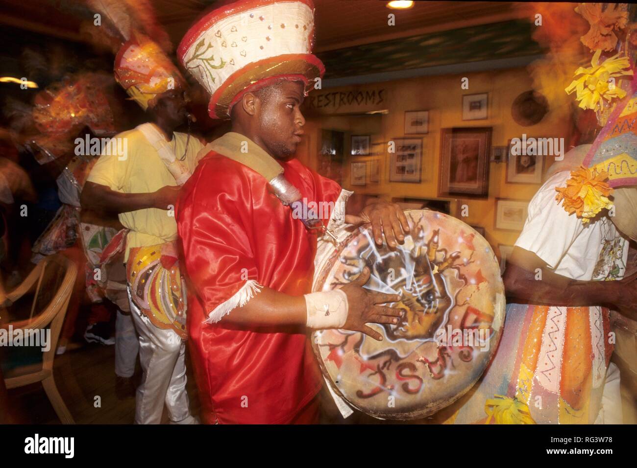 BHS, Bahamas, New Providence, Nassau: Local carnival, Junkanoo parade. Independent state in the West Indies, member of Stock Photo
