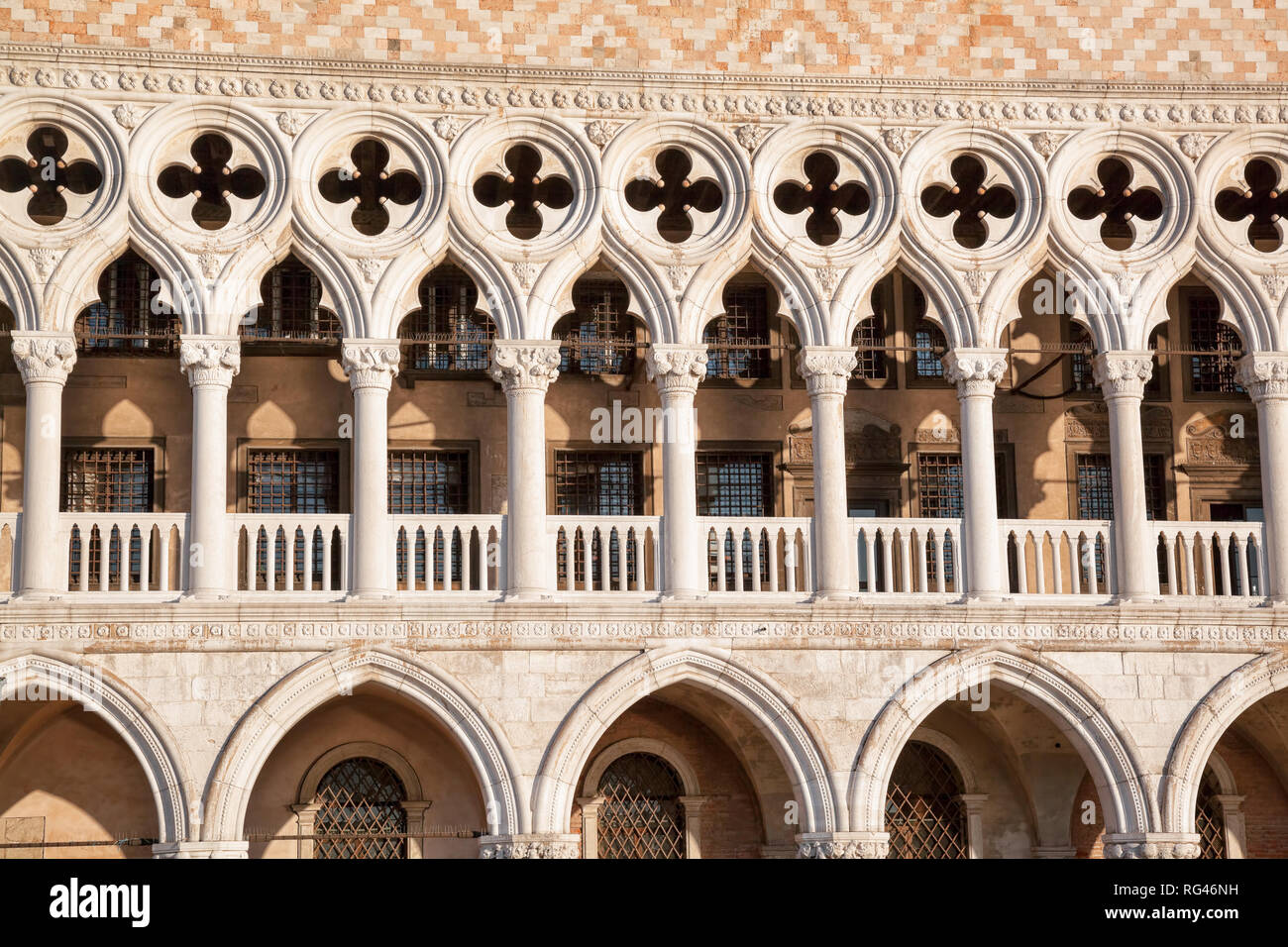 Detail column in doges hi-res stock photography and images - Alamy