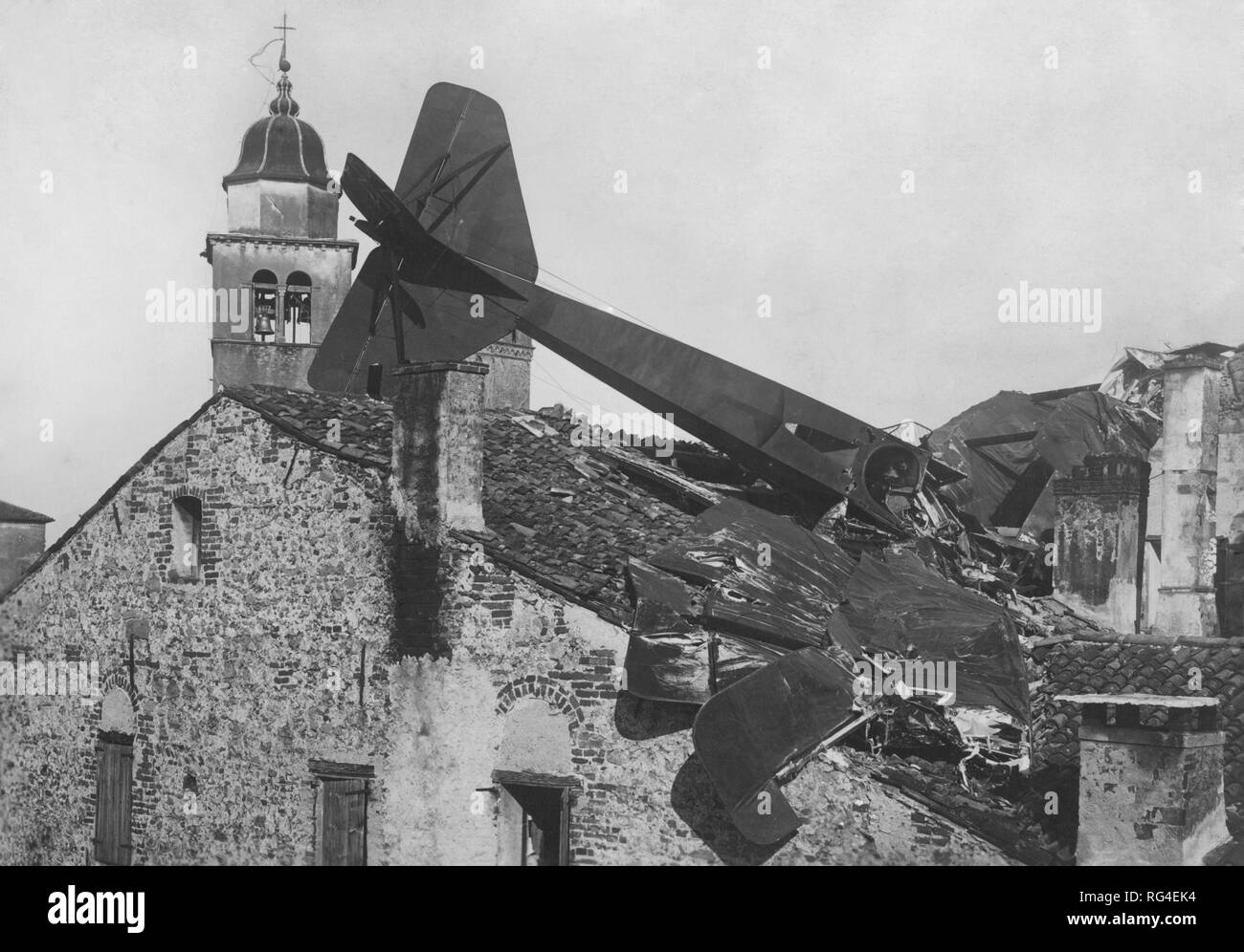 italy, veneto, asolo, austrian airline shot down, 1915-1918 Stock Photo