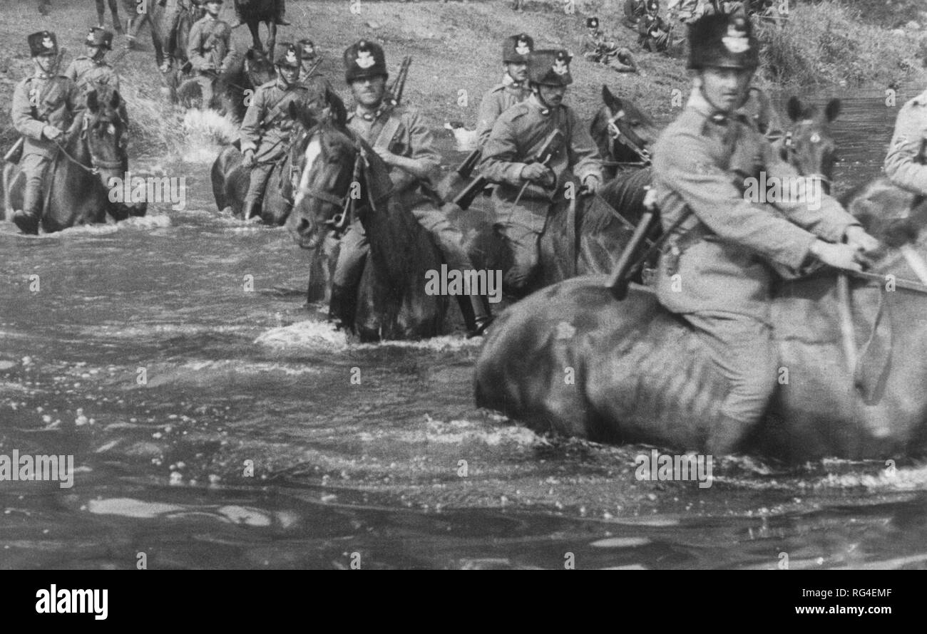italy, isonzo river, horse troops, 1915 Stock Photo