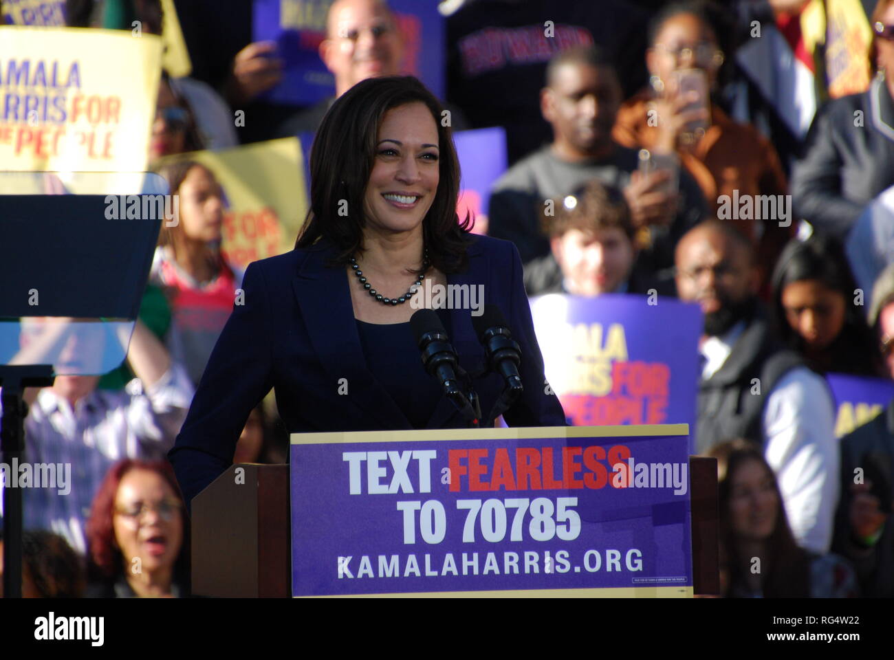 Oakland, California, USA. 27th Jan. 2019. U.S. Sen. Kamala Harris speaks during her first campaign rally outside Oakland City Hall on Jan. 27. Harris announced she is running for President of the United States on Jan. 21. Credit: Scott Morris/Alamy Live News Stock Photo