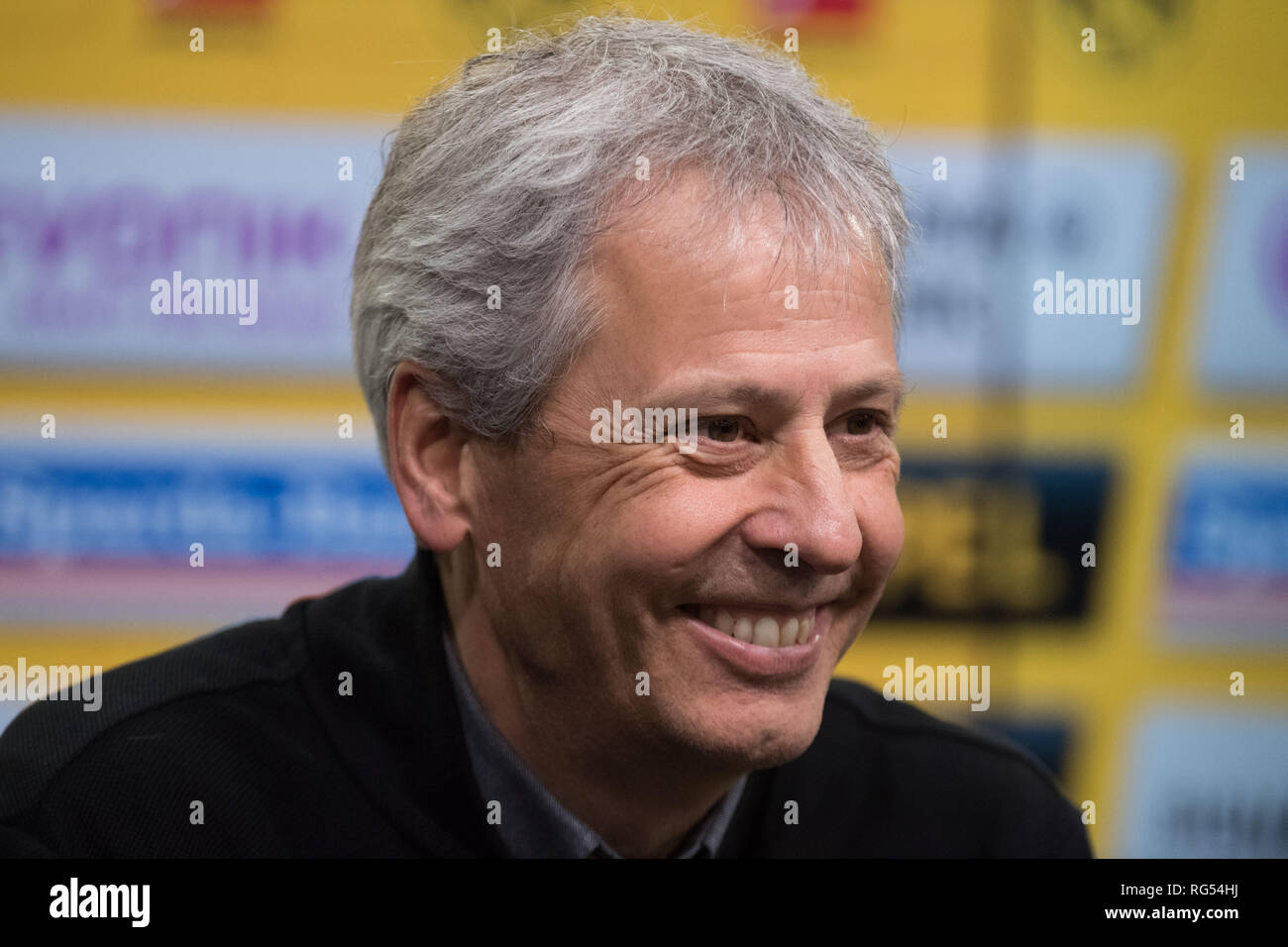 Dortmund, Deutschland. 26th Jan, 2019. Lucien FAVRE (coach, DO) laughs during the press conference, PK, after the game, laughsd, lvsschelnd, lvsscheln, lvsschelnd, laughs, facial expressions, bust, football 1st Bundesliga, 19th matchday, Borussia Dortmund (DO) - Hanover 96 H) 5: 1, on 26.01.2019 in Dortmund/Germany. ¬ | usage worldwide Credit: dpa/Alamy Live News Stock Photo