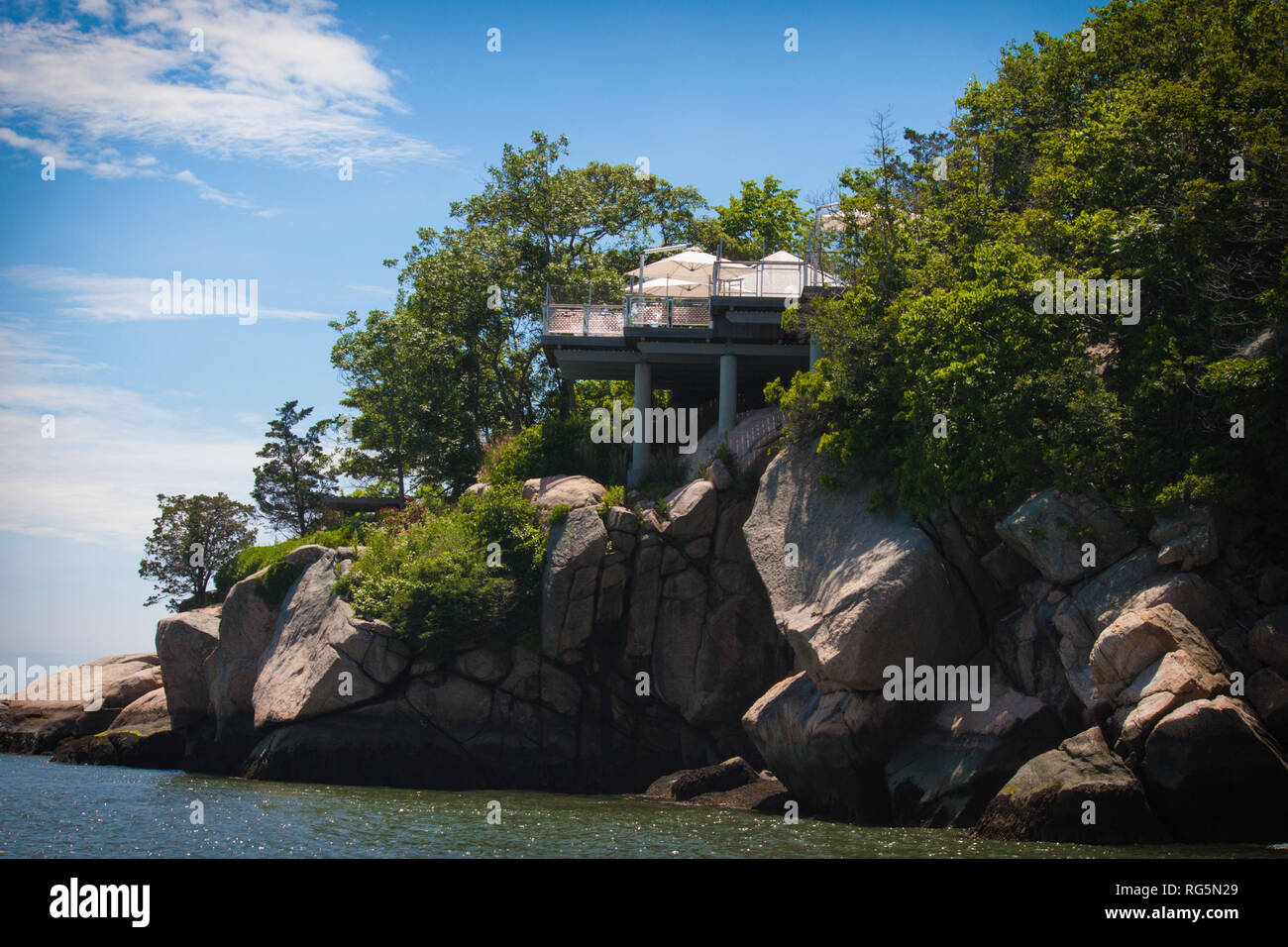 Public Thimble Island Tour from a boat with public viewing of homes