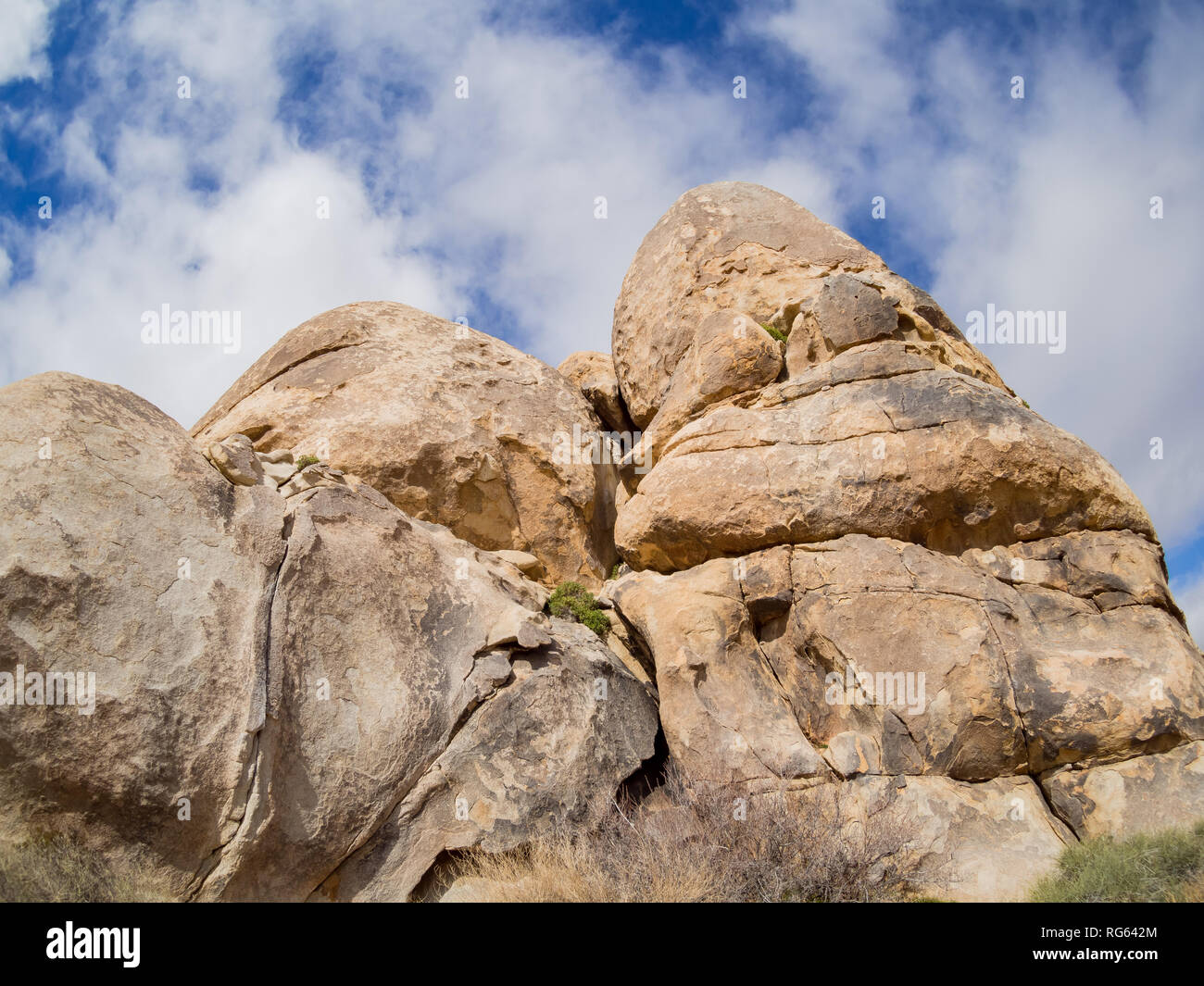 Huge rocks in the Joshua Tree National Park at California, United ...