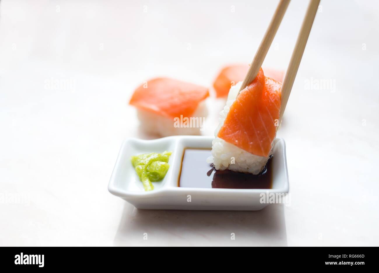 Seafood dipping sauce hires stock photography and images Alamy