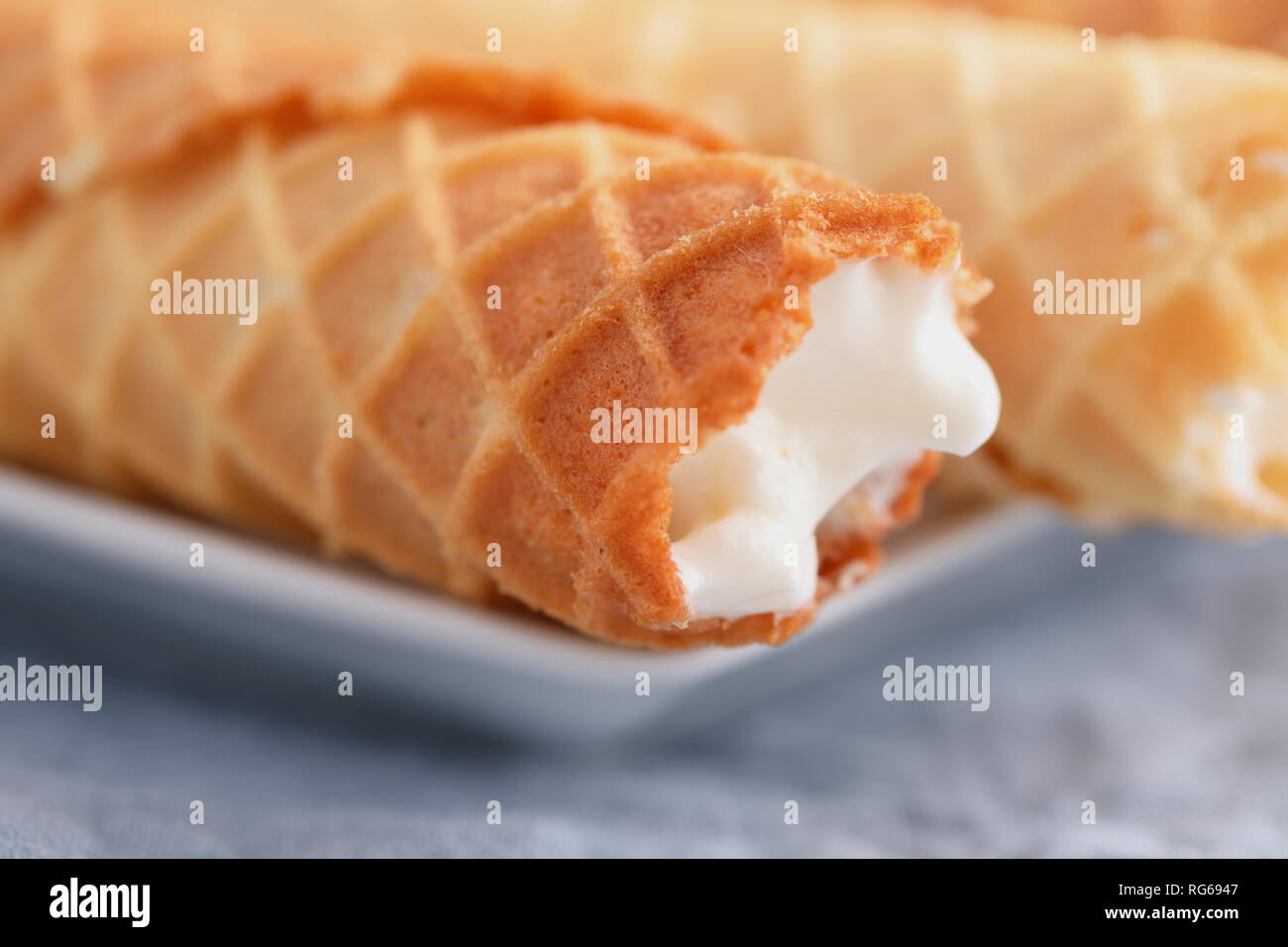 Wafers with filling hires stock photography and images Alamy